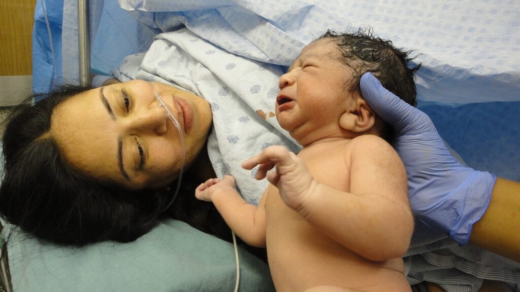 The Benefits of Choosing Natural Birth | Babloo Tips The Benefits of Choosing Natural Birth